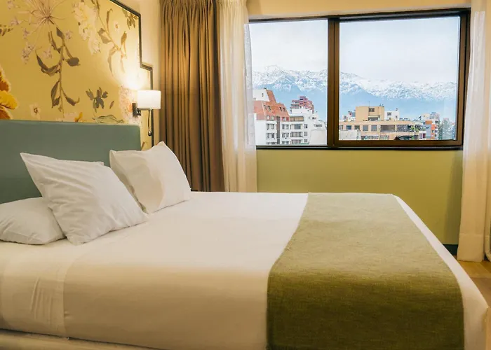 Hotel Director Vitacura